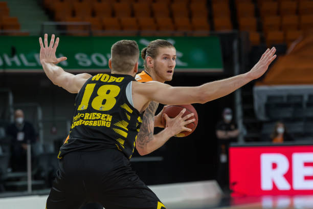 领导力和足 领导力和足