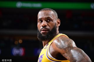 还包括背景 还包括背景