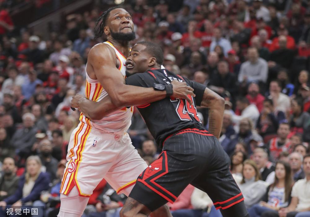 力球员的引 力球员的引